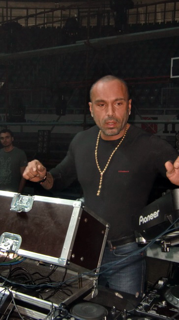 SC Visnjik: Generalna proba doceka 2010. DJ Morales SC Visnjik: Generalna proba doceka 2010. DJ Morales