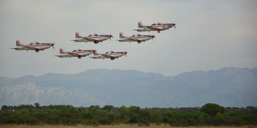 Odlazak Krila Oluje u Ćešku Odlazak Krila Oluje u Ćešku