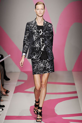DKNY proljeće/ljeto 2010 (Moda.hr)
