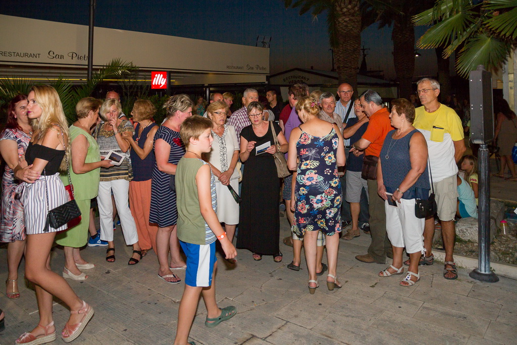 Biograd na Moru: Svečano otvorena izložba fotografija “Velebit” Vinka Pešića Biograd na Moru: Svečano otvorena izložba fotografija “Velebit” Vinka Pešića