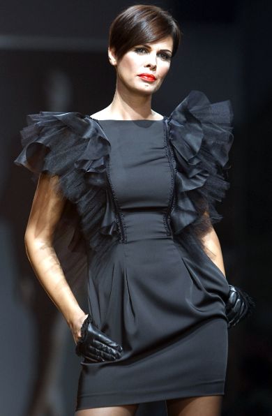 Domaće zvijezde uporno se ‘furaju’ na Rihannu (Net.hr)