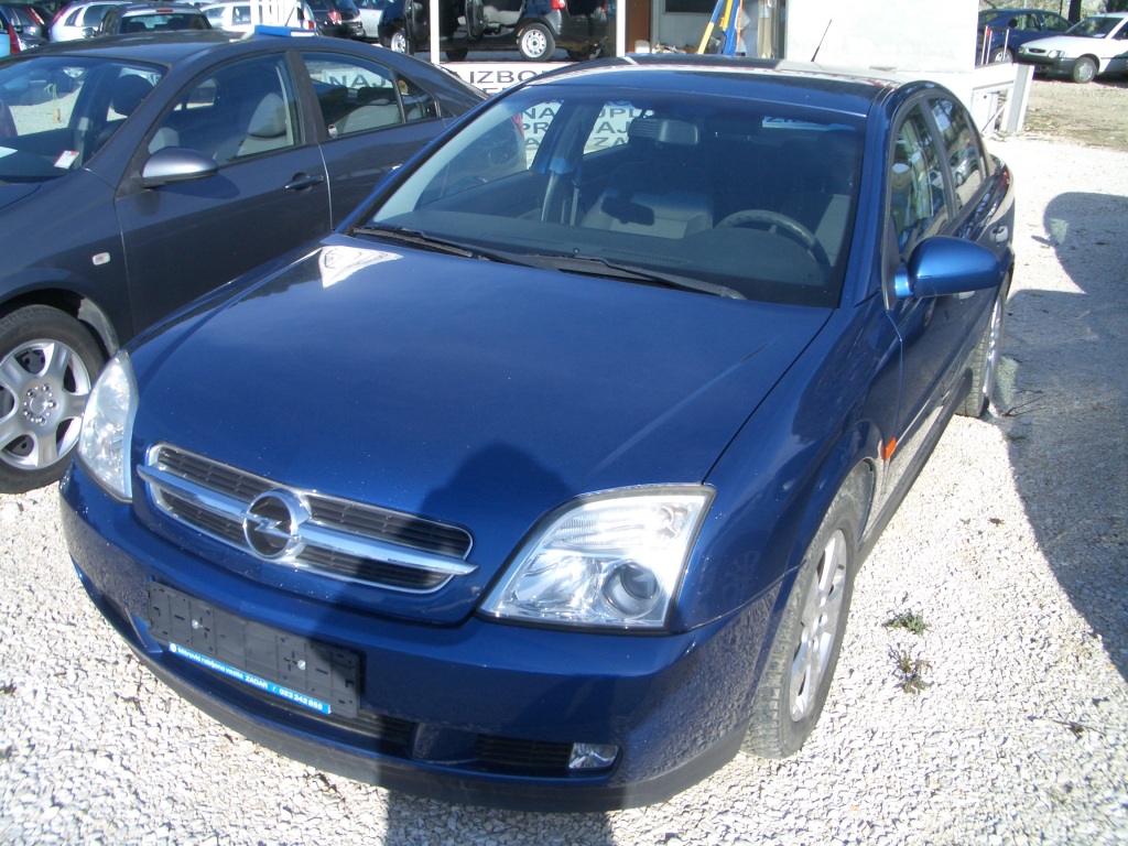 Opel Vectra 2.2 DTR
