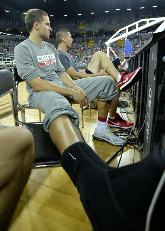 Arena Zagreb, Zagreb – Pripremni turnir za EuroBasket 2015., Hrvatska – Izrael. Photo: Igor Kralj i Marko Lukunic/PIXSELL Arena Zagreb, Zagreb – Pripremni turnir za EuroBasket 2015., Hrvatska – Izrael. Photo: Igor Kralj i Marko Lukunic/PIXSELL