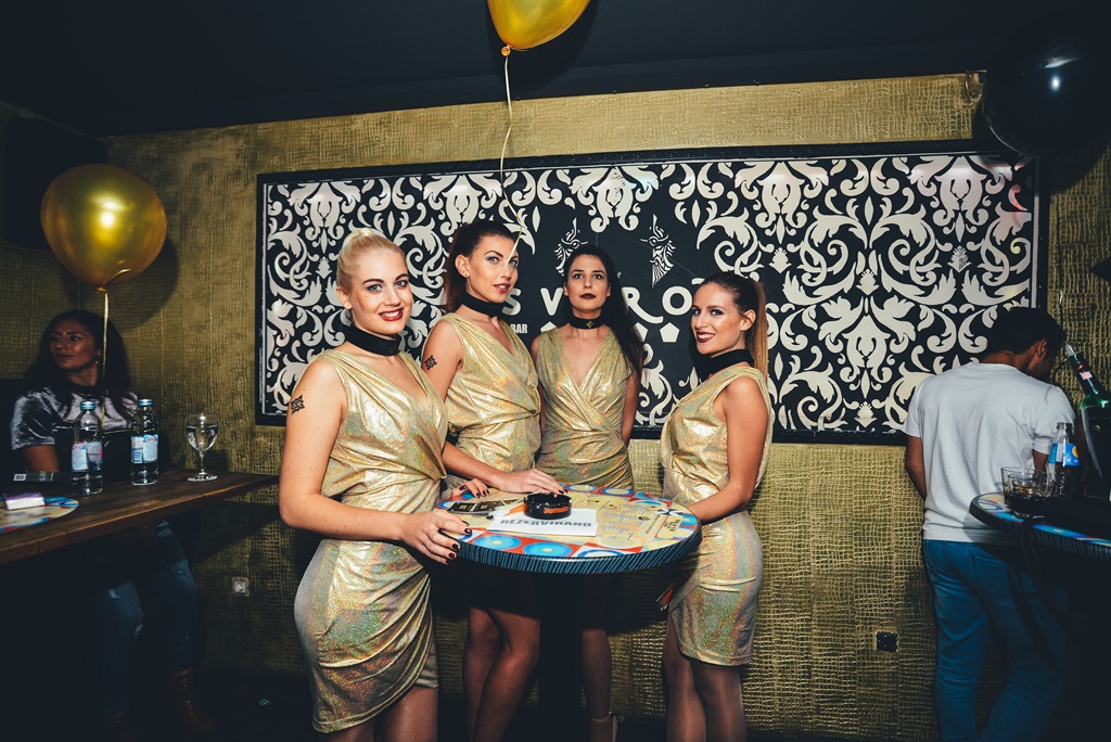 Votka party u Svarog Baru, Foto: Iva Perinčić Votka party u Svarog Baru, Foto: Iva Perinčić