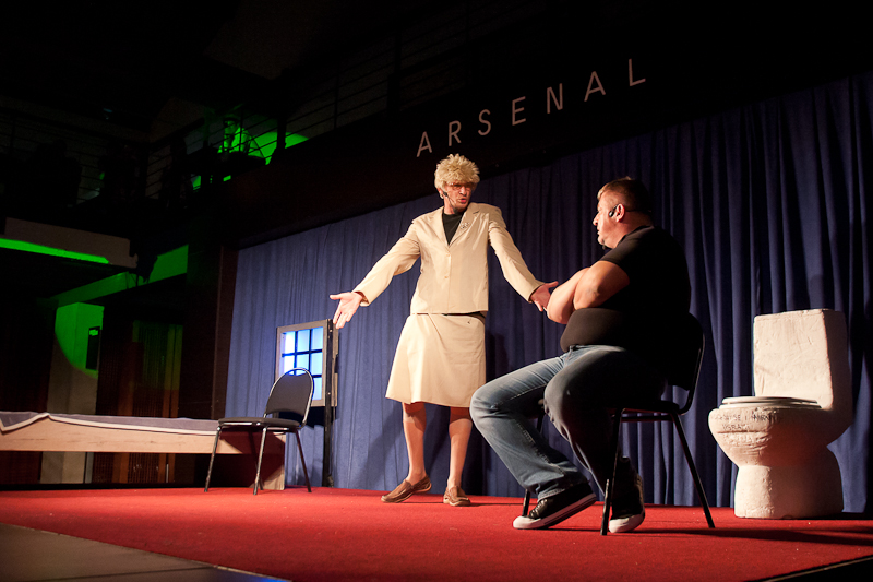 Predstava “Od E do Z” u Arsenalu, foto: Darko Belančić