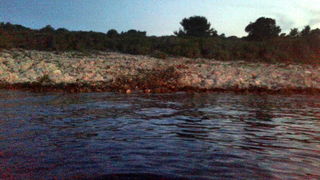 Dugi otok: Kontroliranom eksplozijom uništena podmorska mina