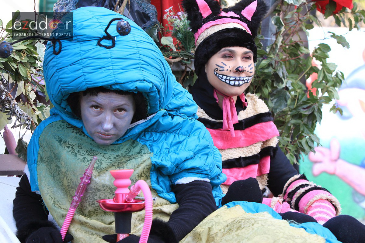 Maškarana povorka Velike Bake u Murteru