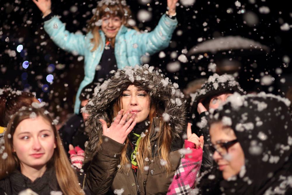 Advent na Viru: Crvena jabuka oduševila u “sniježnom” Viru Advent na Viru: Crvena jabuka oduševila u “sniježnom” Viru