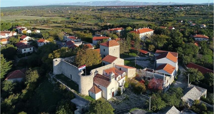 Zavicajni muzej Benkovac Zavicajni muzej Benkovac