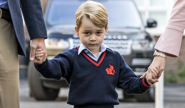 Princ George krenuo u školu