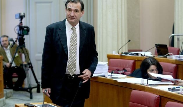 Glasovanjem o deklaraciji protiv pustanja Vojislava Seselja na slobodu nastavljena je 15. sjednica Sabora RH. Nenad Stazic. Photo: Patrik Macek/PIXSELL