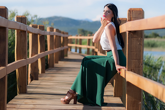 Anita Maričić u promociji modnih kreacija na Vranskom Jezeru (foto: Ivan Toman)