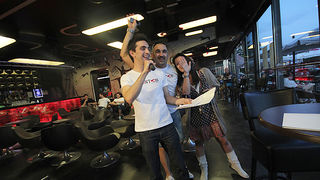 Image 888195 (auto) Image 888195 (auto)