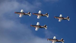 Akrobacije “Krila Oluje” iznad Šibenika, foto: Boris Stanić