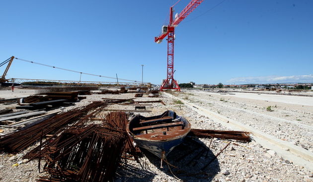 Zadar, 140513.
Luka Gazenica. Ministar prometa Sinisa Hajads Doncic posjetio je Zadar i luku Gazenicu u izgradnji. 
Na fotografiji: detalj iz luke Gazenica.
Foto: Jure Miskovic / CROPIX