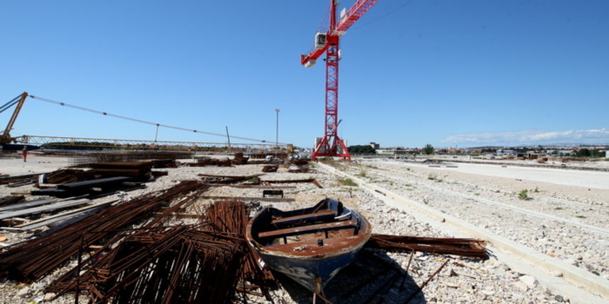 Zadar, 140513.
Luka Gazenica. Ministar prometa Sinisa Hajads Doncic posjetio je Zadar i luku Gazenicu u izgradnji. 
Na fotografiji: detalj iz luke Gazenica.
Foto: Jure Miskovic / CROPIX