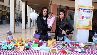 Vukovaru ZaDar na Narodnom trgu, foto: Iva Perinčić Vukovaru ZaDar na Narodnom trgu, foto: Iva Perinčić