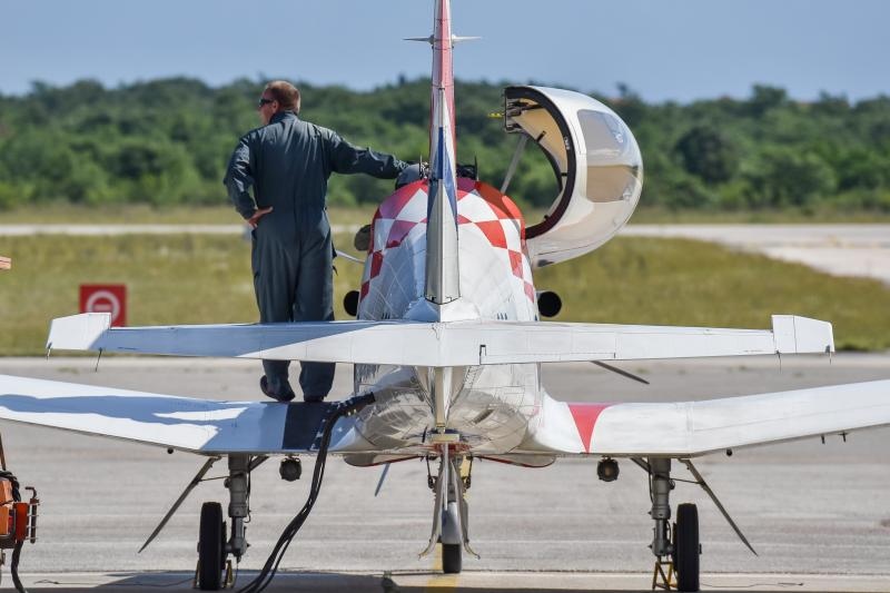 Akro skupina “Krila oluje” u novom sastavu predstavila novi letački program, Foto: Dino Stanin/PIXSELL