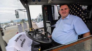 Stali autobusi, vozači upozorili: ‘Imamo 3800 kuna plaću i sad se svi čude što idemo van’ Stali autobusi, vozači upozorili: ‘Imamo 3800 kuna plaću i sad se svi čude što idemo van’