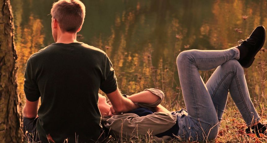 Par, ljubav, jesen Par, ljubav, jesen