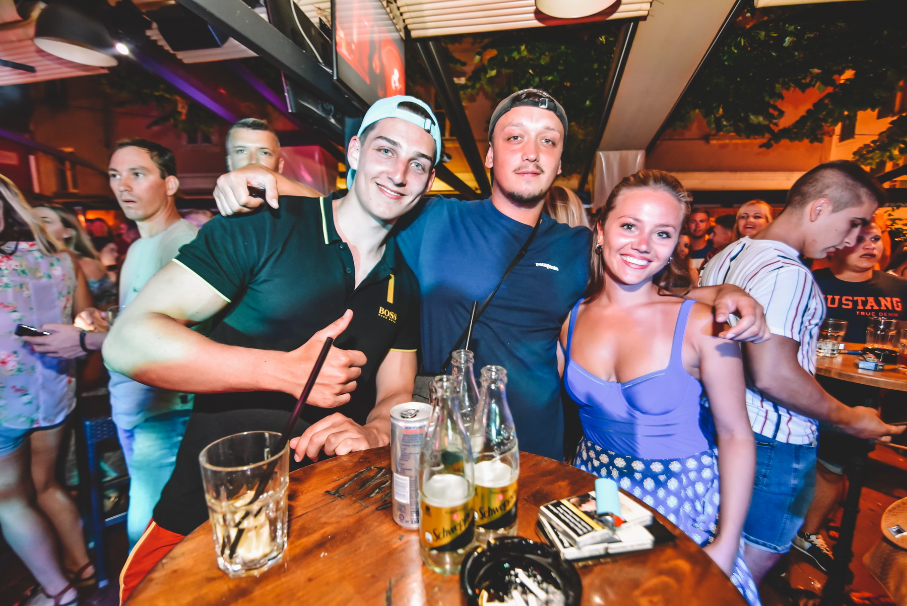 Colonia @ Caffe bar Kult