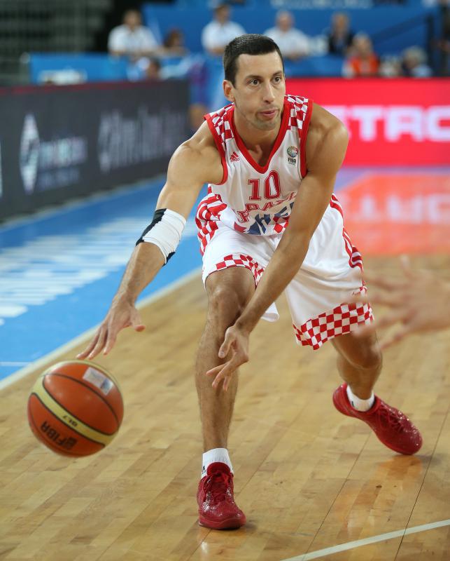 Arena Stozice, Ljubljana, Slovenija – Europsko prvenstvo u kosarci Eurobasket Slovenija 2013., cetvrtfinale, Hrvatska – Ukrajina. Krunoslav Simon. Photo: Igor Kralj/PIXSELL Arena Stozice, Ljubljana, Slovenija – Europsko prvenstvo u kosarci Eurobasket Slovenija 2013., cetvrtfinale, Hrvatska – Ukrajina. Krunoslav Simon. Photo: Igor Kralj/PIXSELL
