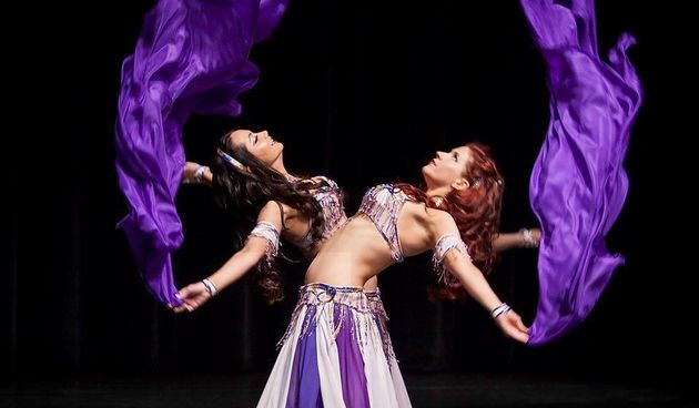 Trbusni ples, orijentalni ples