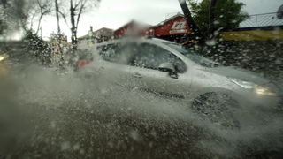 Zadar, 121211.
Jaka kisa koja je u jutarnjim satima pala na podrucje Zadra uzrokovala je manje poteskoce u prometu te je poplavljeno nekoliko podruma koja su u brzom vremenu uz pomoc tvrtke Odvodnja i zadarskih vatrogasaca ispumpana. Na slici poplavljena Zadar, 121211.
Jaka kisa koja je u jutarnjim satima pala na podrucje Zadra uzrokovala je manje poteskoce u prometu te je poplavljeno nekoliko podruma koja su u brzom vremenu uz pomoc tvrtke Odvodnja i zadarskih vatrogasaca ispumpana. Na slici poplavljena