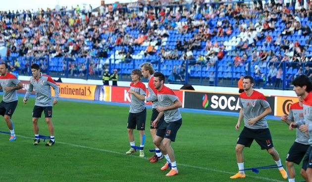 Trening hrvatske nogometne reprezentacije uoci kvalifikacijske utakmice za EP s Azerbajdzanom. Alen Halilovic, Ivan Rakitic, Duje Cop. Photo: Davor Javorovic/PIXSELL
