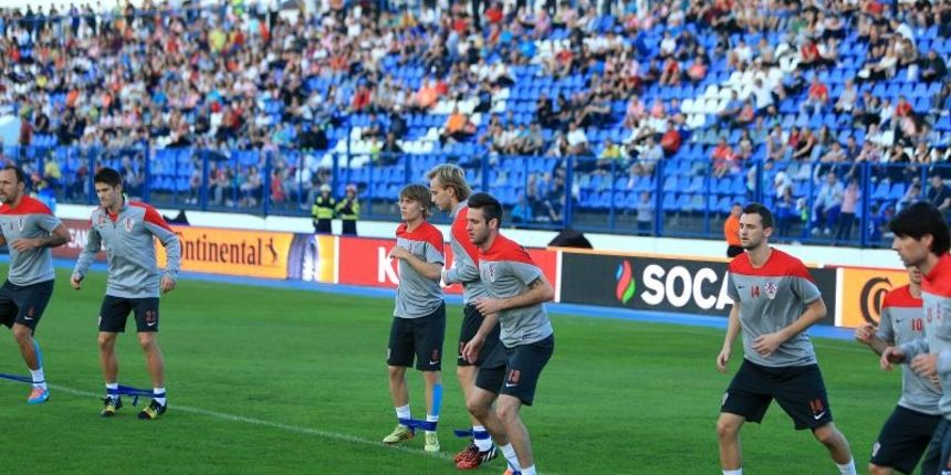 Trening hrvatske nogometne reprezentacije uoci kvalifikacijske utakmice za EP s Azerbajdzanom. Alen Halilovic, Ivan Rakitic, Duje Cop. Photo: Davor Javorovic/PIXSELL