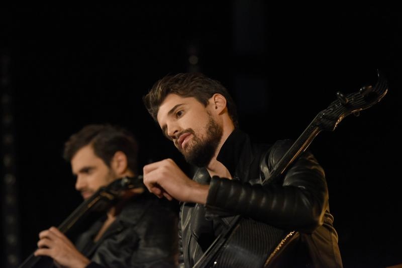 2CELLOS u rovinjskom kazalištu Antonio Gandusio nastavili su snimanje novog spota. Foto: Duško Marušić/PIXSELL