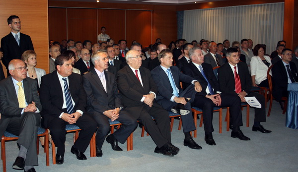 Hotel Kolovare: Premijer Sanader na prezentaciji Luke Gazenica