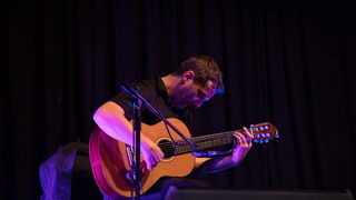 Veličanstvena Amira Medunjanin oduševila Zadrane u klubu Arsenal. Foto: Vinko Pešić Veličanstvena Amira Medunjanin oduševila Zadrane u klubu Arsenal. Foto: Vinko Pešić