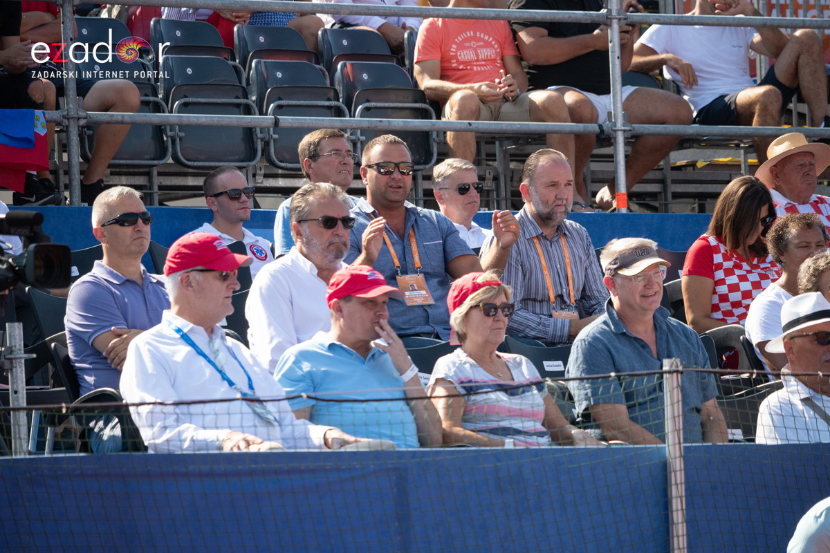 Davis Cup: Vruća navijačka atmosfera u meču Ćilića i Querreya