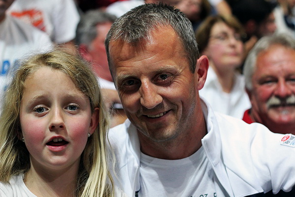 Najbolji navijači na svitu na utakmici Zadar-Cibona, Foto: Mia Čop Najbolji navijači na svitu na utakmici Zadar-Cibona, Foto: Mia Čop