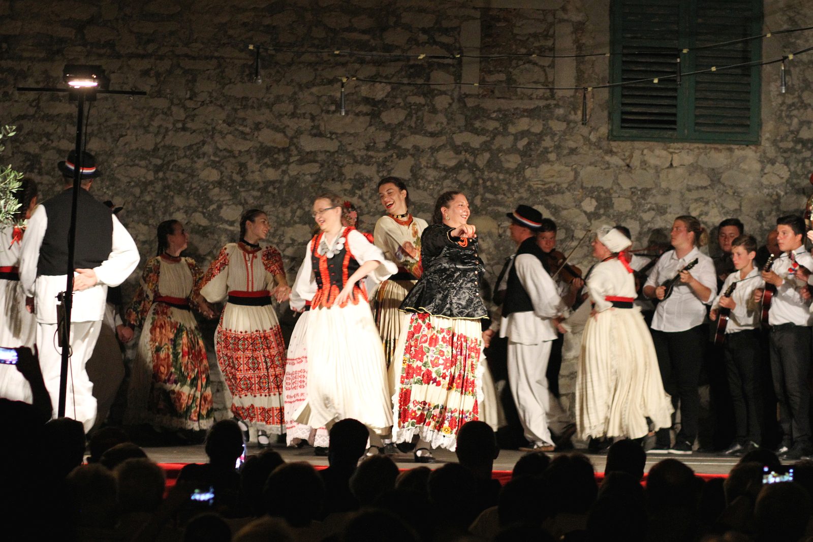 14. Večer folklora u Bibinjama 14. Večer folklora u Bibinjama