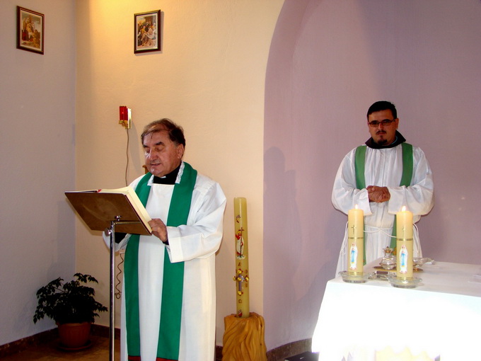 U Buliću otkriveno poprsje don Petra Nakića, foto: Marko Ledenko U Buliću otkriveno poprsje don Petra Nakića, foto: Marko Ledenko