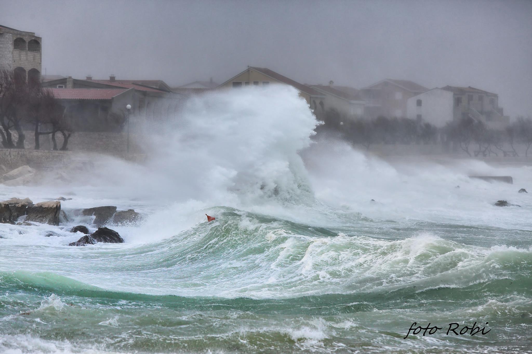 Kako ja vidim i koliko volim svoj grad. Foto: Roberto Lerga 1966. – 2016. Kako ja vidim i koliko volim svoj grad. Foto: Roberto Lerga 1966. – 2016.