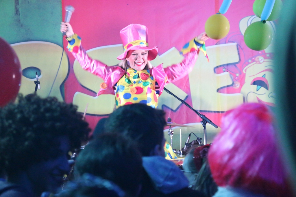 Virski Karneval veliko finale: nastupila Maja Šuput Virski Karneval veliko finale: nastupila Maja Šuput