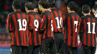 Cakovec, 200809.
Na gradskom stadionu Cakovec igra se prvenstvena utakmica T-com Prve HNL izmedju NK Medjimurje i NK Zadar.
Na fotografiji: Zivi zid igraca Medjimurja.
Foto: Andrej Svoger / Cropix