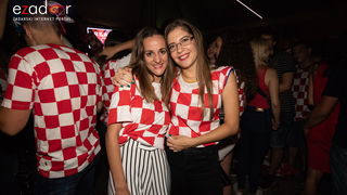 Čudesna noć: Velika fešta ulicama Zadra nakon plasmana Vatrenih u finale SP Čudesna noć: Velika fešta ulicama Zadra nakon plasmana Vatrenih u finale SP