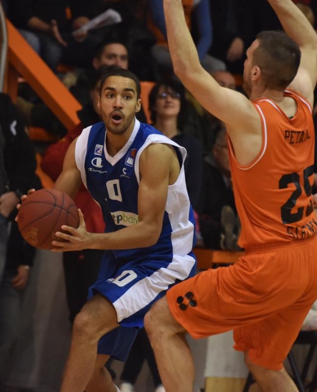 A-1 liga, 15. kolo: GKK Šibenik – KK Zadar 64-53 A-1 liga, 15. kolo: GKK Šibenik – KK Zadar 64-53