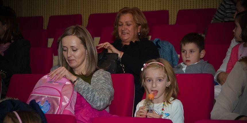 Premijera predstave “Božićno drvce”; foto Iva Perinčić