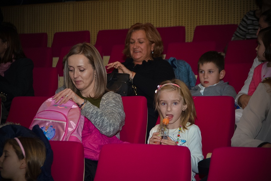 Premijera predstave “Božićno drvce”; foto Iva Perinčić