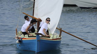 Otok Murter, 300912.
Latinsko idro, najveca regata tradicionalnih gajeta, leuta i kaica odrzana je danas u Murteru. Na regati je startalo oko 100 brodova.
Foto: Niksa Stipanicev / CROPIX Otok Murter, 300912.
Latinsko idro, najveca regata tradicionalnih gajeta, leuta i kaica odrzana je danas u Murteru. Na regati je startalo oko 100 brodova.
Foto: Niksa Stipanicev / CROPIX