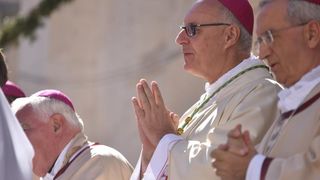 Šibenik: Velikim misnim slavljem i procesijom proslavljen blagdan Sv. Mihovila, Photo: Hrvoje Jelavić/PIXSELL