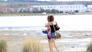 Nedjeljni đir ninskom plažom Ždrijac Nedjeljni đir ninskom plažom Ždrijac