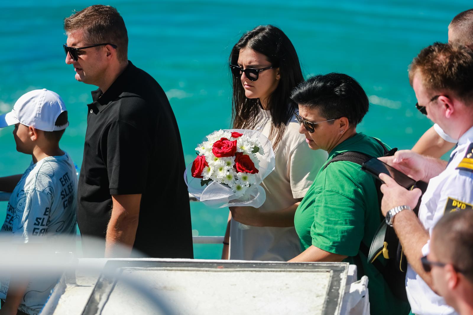 Obilježena 15. obljetnica od vatrogasne tragedije na Kornatima Obilježena 15. obljetnica od vatrogasne tragedije na Kornatima