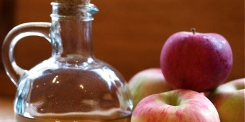 Jabučni ocat, foto: www.nacional.hr Jabučni ocat, foto: www.nacional.hr