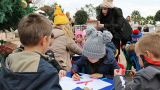 Sveti Nikola darivao mališane na Viru, Krampus bez posla Sveti Nikola darivao mališane na Viru, Krampus bez posla